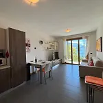 Stella House, Swimming Pool - Larihome A68 *